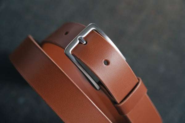 Ceinture en cuir tanné végétal marron à boucle SS (30 mm de large) personnalisable - 5 couleurs