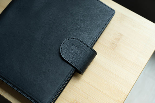 A5 Ring-Organizer aus genarbtem Leder mit Krause-Ringen