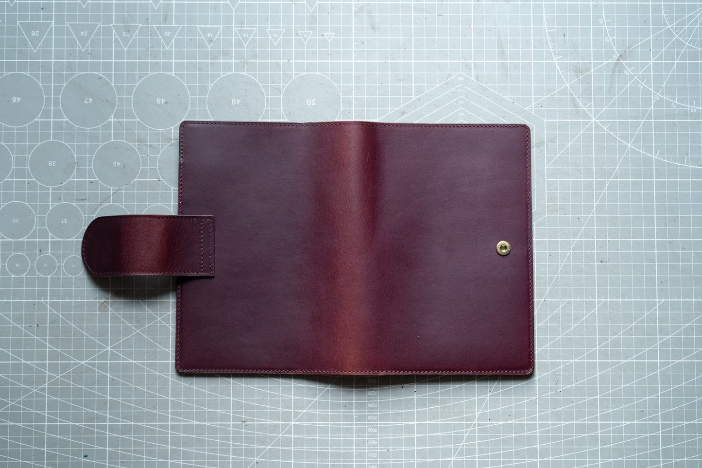 Clearance - B6+ Two-tone Folio Cover