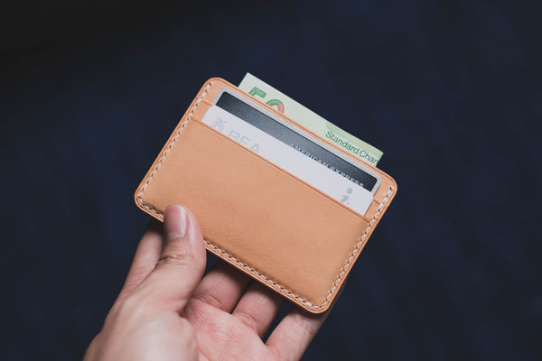 13 COULEURS - Portefeuille en cuir Buttero avec fenêtre et porte-cartes