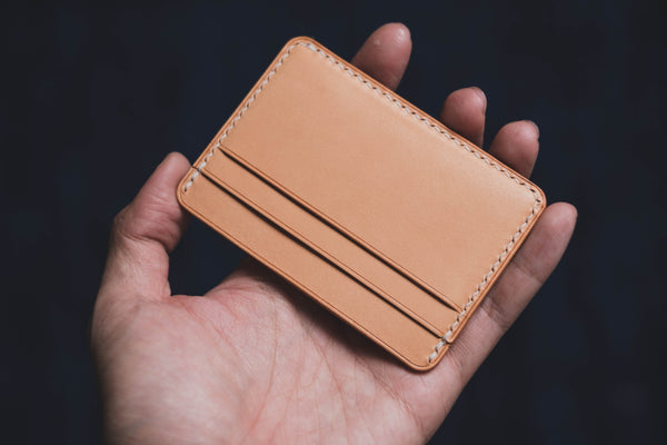 13 COULEURS - Portefeuille en cuir Buttero avec fenêtre et porte-cartes