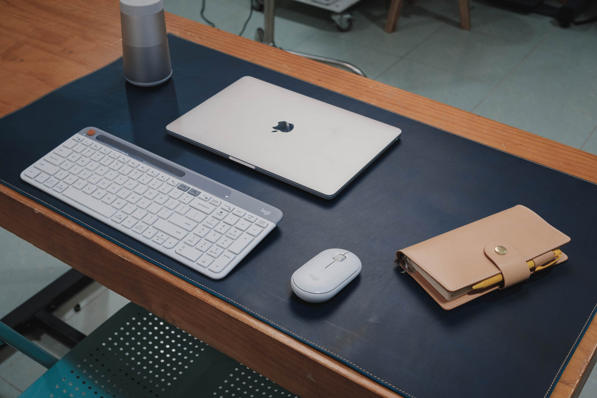 12 COLORS - Black Buttero Leather Desk / Keyboard & Mouse Pad – Eternal  Leather Goods