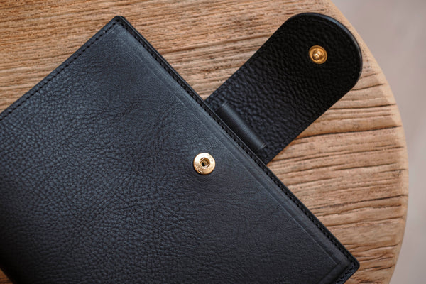 Organiseur de bagues personnel « Big Back Pocket » en cuir grainé avec anneaux Krause