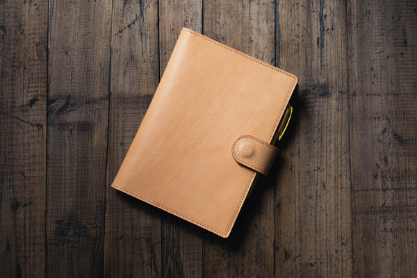 6 COULEURS - Couverture de carnet A5/Hobonichi/Midori MD en cuir grainé naturel avec fermeture à pression et emplacements pour cartes