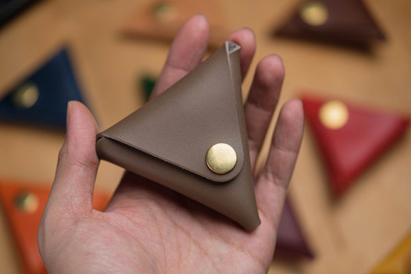13 COLORS - Vegetable-tanned Leather Triangle Coin Purse, Utility Pouch - Eternal Leather Goods