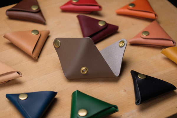 13 COLORS - Vegetable-tanned Leather Triangle Coin Purse, Utility Pouch - Eternal Leather Goods