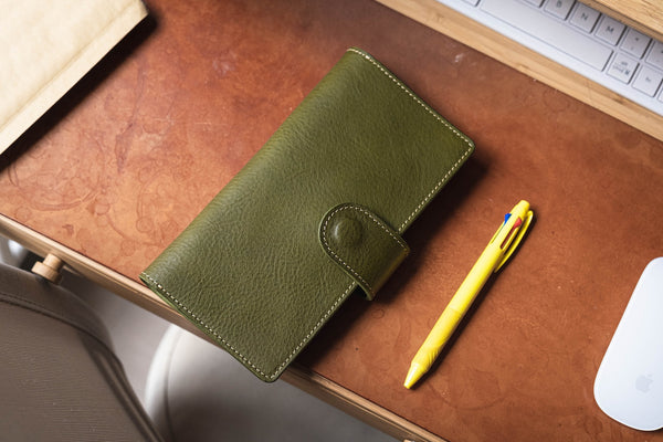 6 COULEURS - Couverture de carnet en cuir grainé avec fermeture à pression pour les semaines