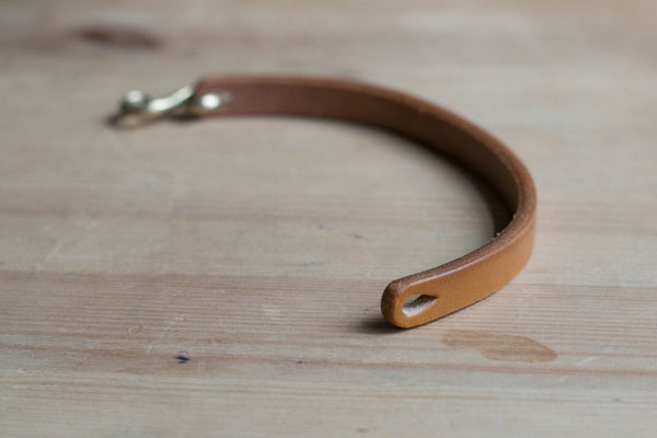 Brown Vegetable-tanned Leather S Hook Bracelet