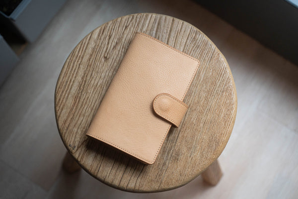 6 COLORS - B6 Slim/Midori MD/Nanami Cafe Note Snap Closure Pebbled Leather Notebook Cover with Card Slots