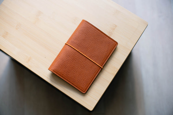 6 COLORS - A6/Hobonichi/Midori MD Pebbled Leather Notebook Cover w/ Elastic Closure and Card Slots