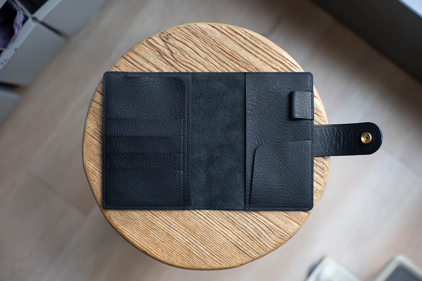 6 COLORS - A6/Hobonichi/Midori MD Natural Snap Closure Pebbled Leather Notebook Cover with Card Slots