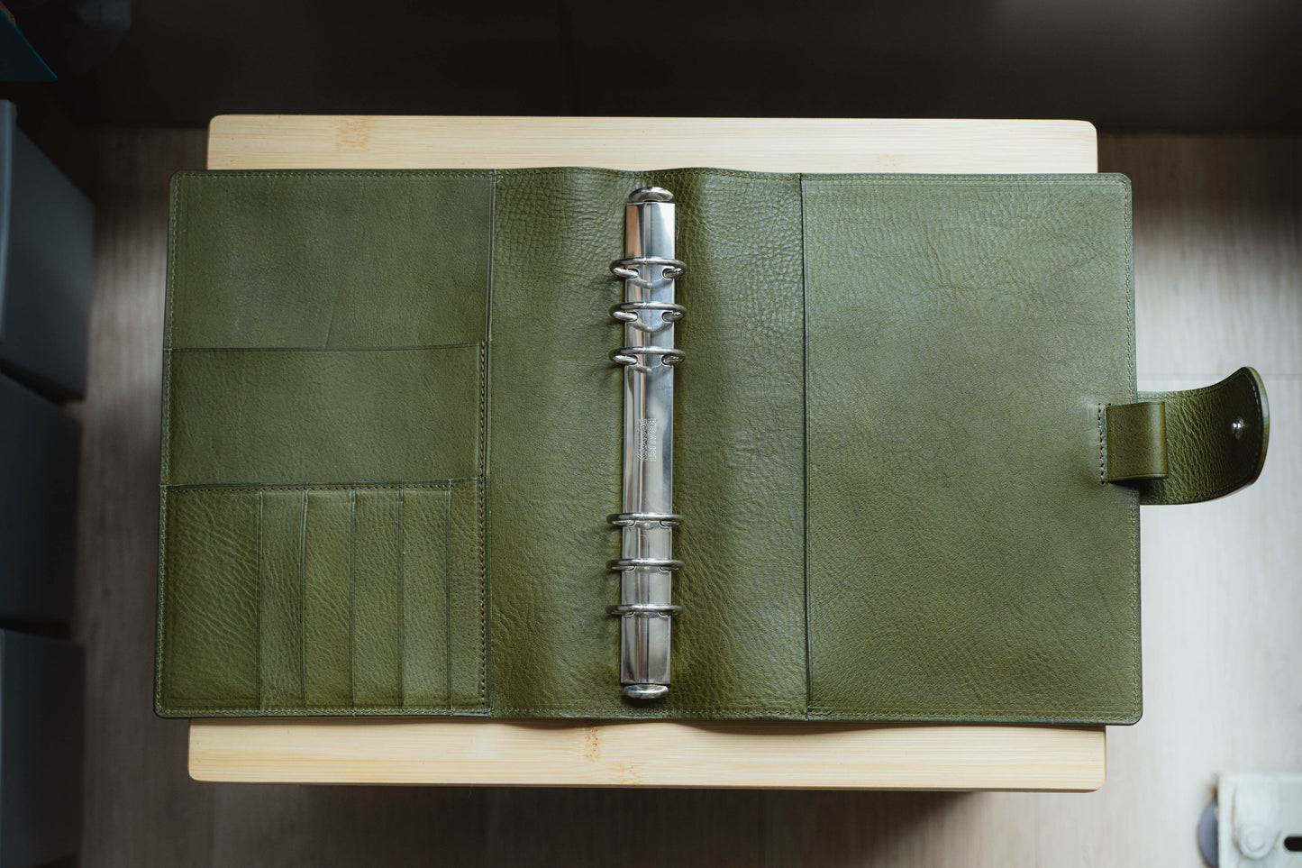 A5 Pebbled Leather Ring Organizer with Krause rings