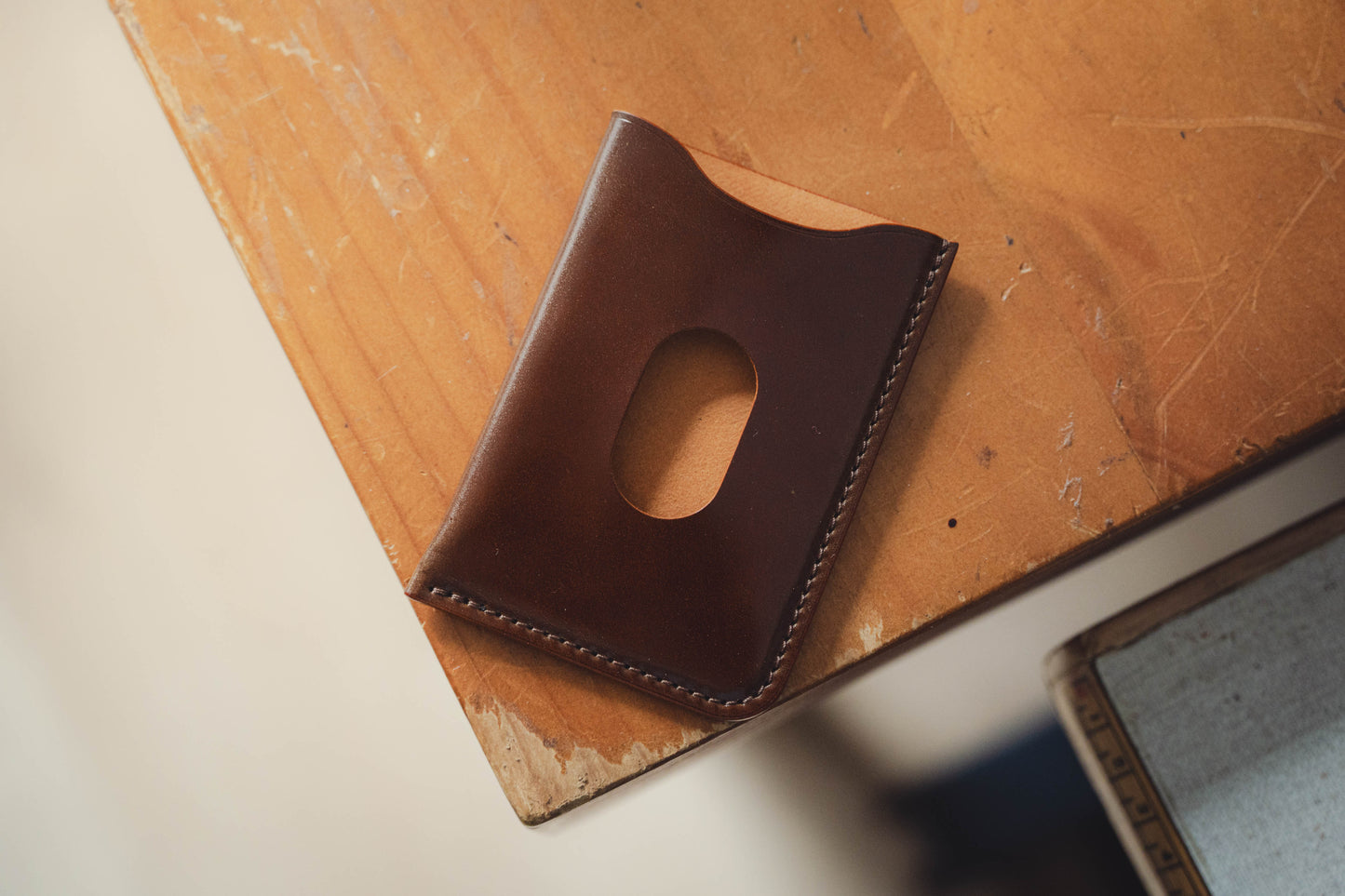 7 COULEURS - Portefeuille minimaliste Shell Cordovan