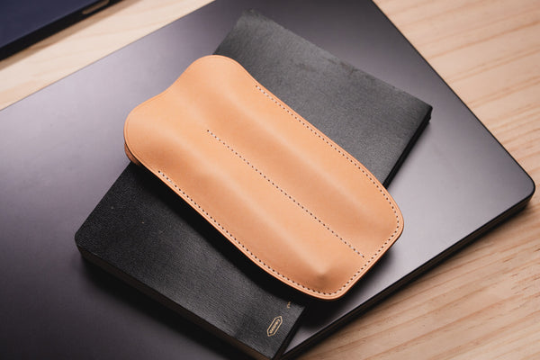 Double Buttero Leather Pen Sleeve | 13 Colors