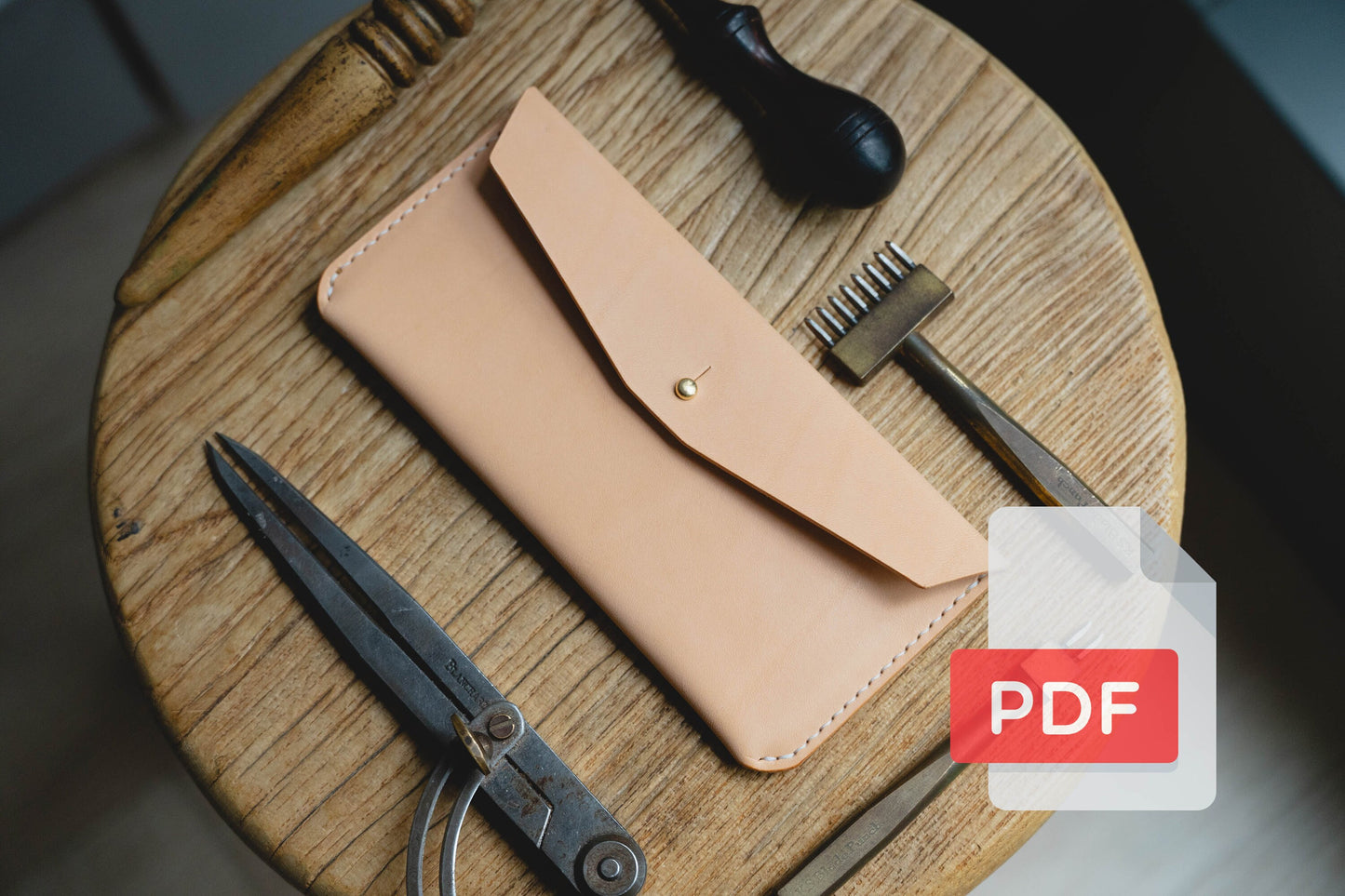 Modèle PDF n° 37 pour trousse à crayons et stylos en cuir - Patron numérique pour maroquinerie - Formats A4 et Lettre