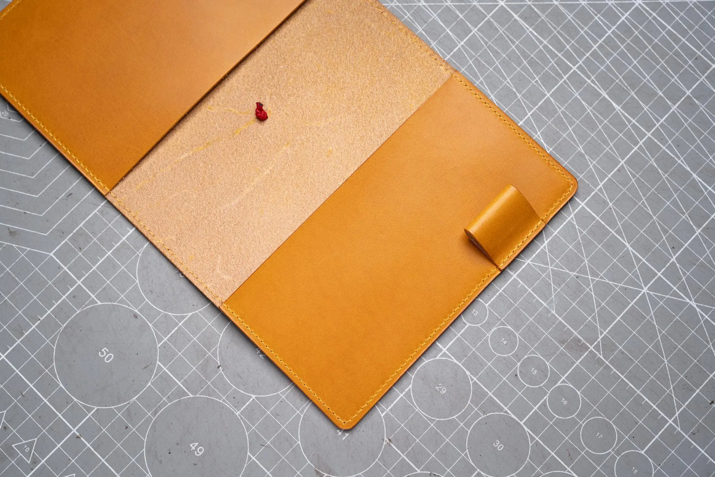 A6+/Hibino/5-Year Hobonichi Buttero Leather Elastic Closure Notebook Cover