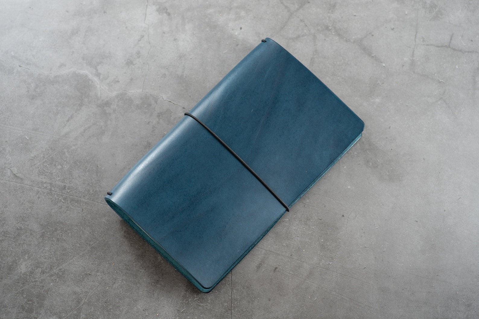 Navy Blue Buttero Leather Traveler's Notebook Cover with black elastic