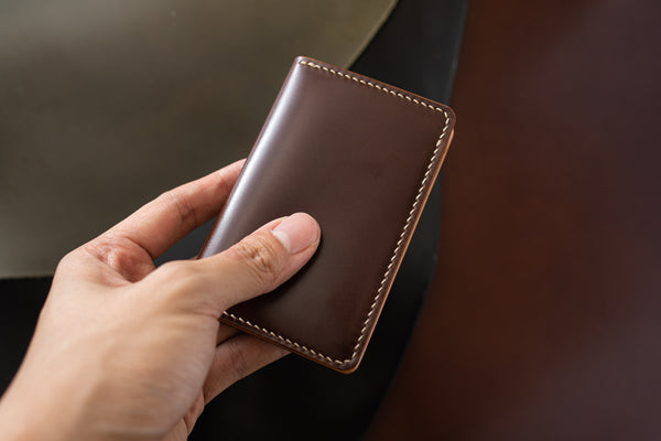 7 COLORS- Brown Shell Cordovan & Natural Leather Vertical Card Wallet - Eternal Leather Goods