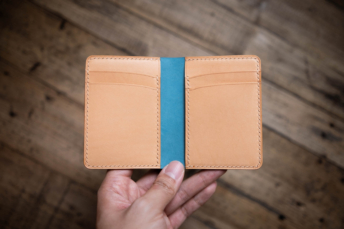 7 COLORS- Shell Cordovan & Natural Vegetable-tanned Leather 4-Slot Vertical Card Wallet
