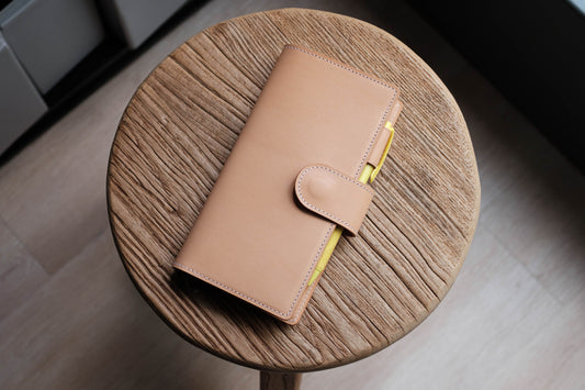 13 COLORS - The Weeks Wallet in Buttero Leather