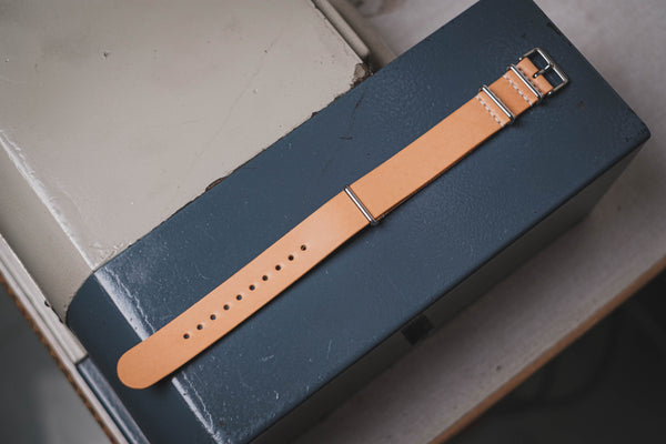 Natural Vegetable-tanned Leather Nato Strap (16, 18, 20, 22 & 24mm Wide)