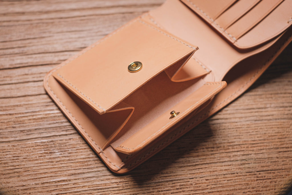 Wallet for Men with Coin Pocket Inside | Shop I Medici – I Medici Leather