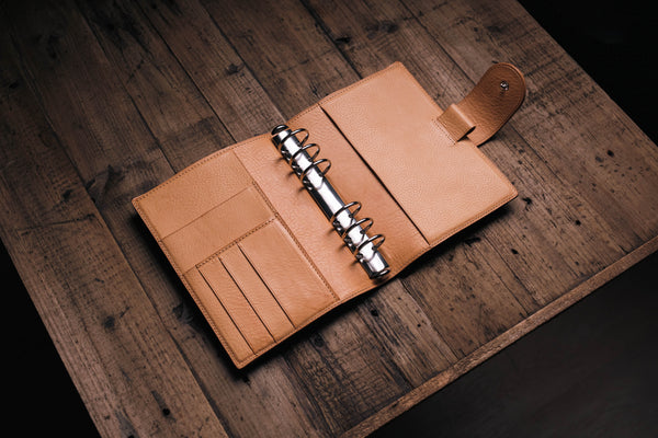 Personal "Big Back Pocket" Pebbled Leather Ring Organizer with Krause rings