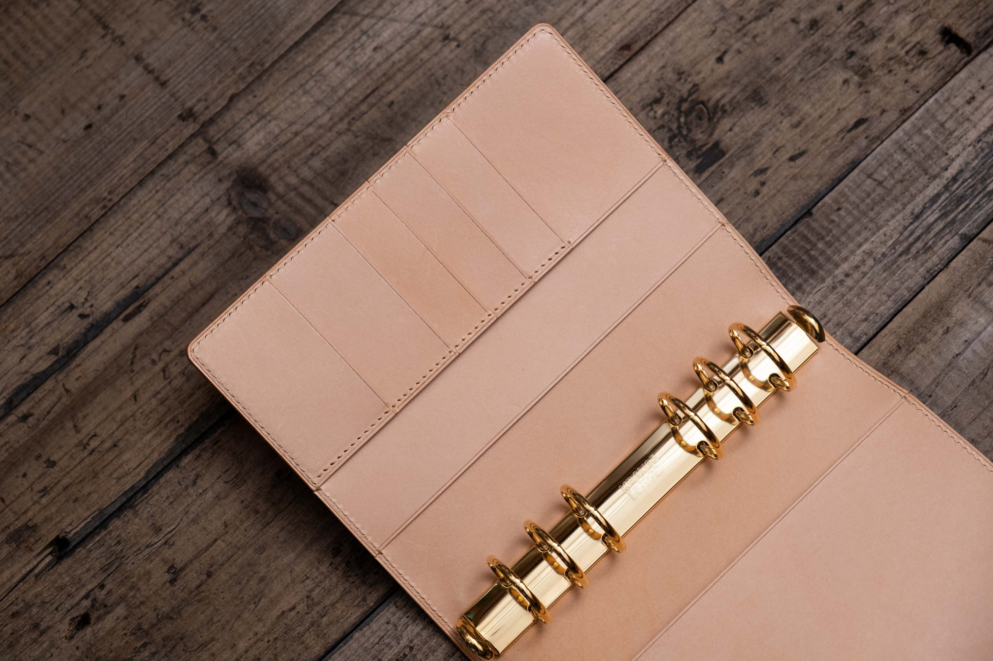 Two-tone Buttero Leather Personal Ring Organizer with Krause rings