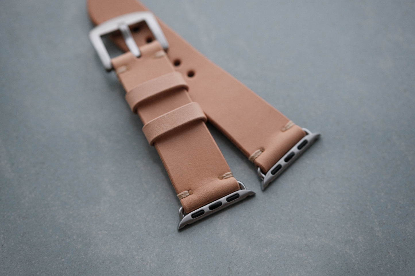 Bracelet de montre minimaliste en cuir naturel pour Apple Watch