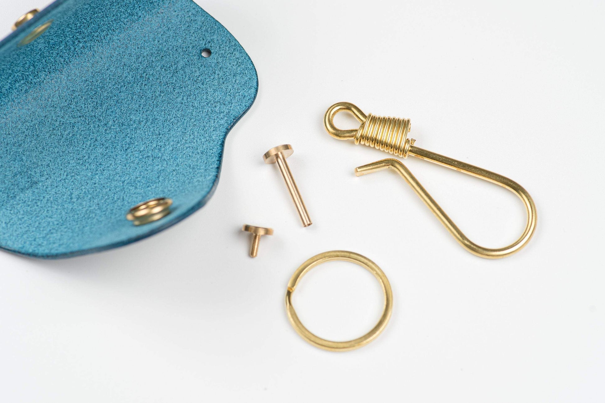 The solid brass hardware for Shell Cordovan leather key case 