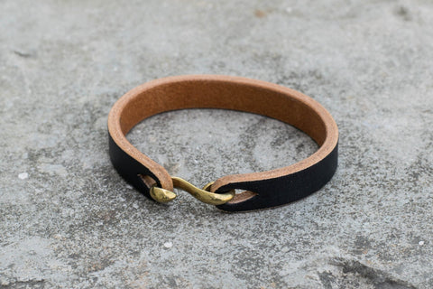 Black Vegetable-tanned Leather S Hook Bracelet
