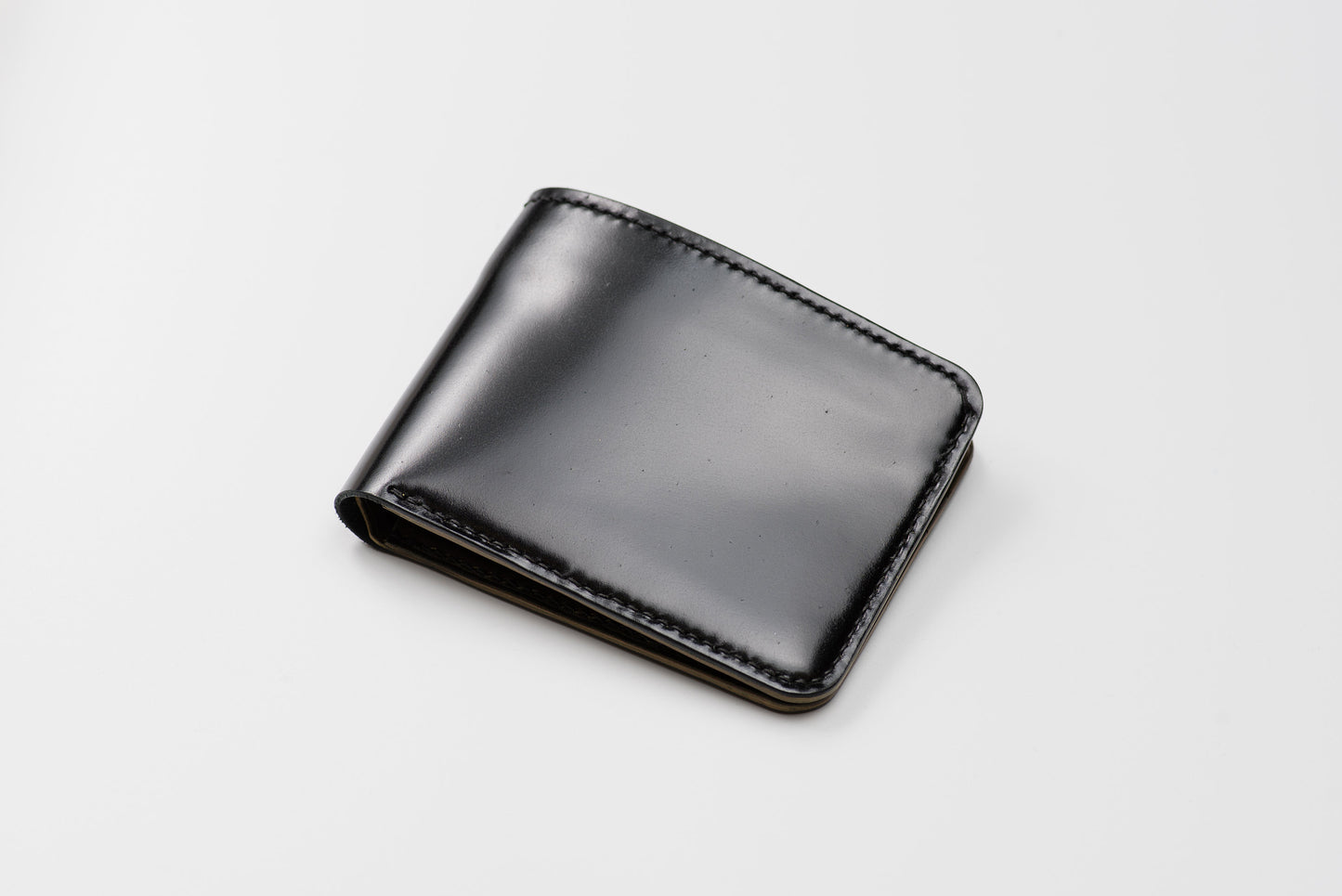 Portefeuille personnalisable en cuir Cordovan noir et vert olive à 4 compartiments