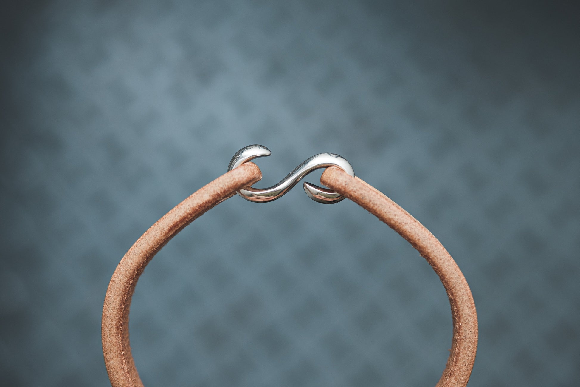 925 Sterling Silver S Hook Natural Vegetable Tanned Leather Bracelet - close up for the 925 sterling sliver S Hook side view