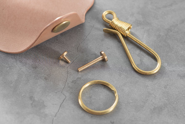 The solid brass hardware for Shell Cordovan leather key case 